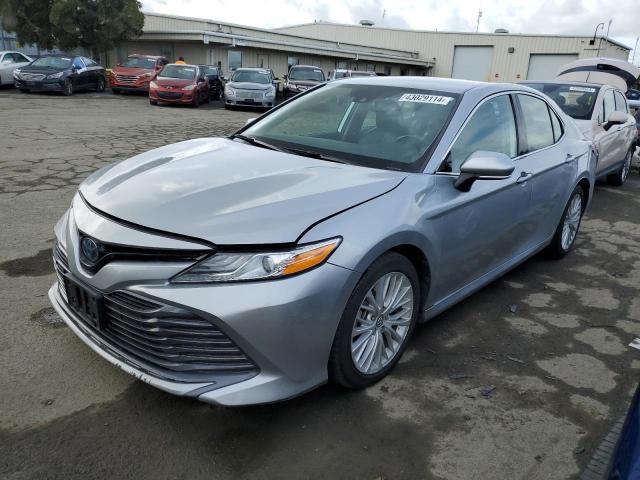 2020 TOYOTA CAMRY XLE, 