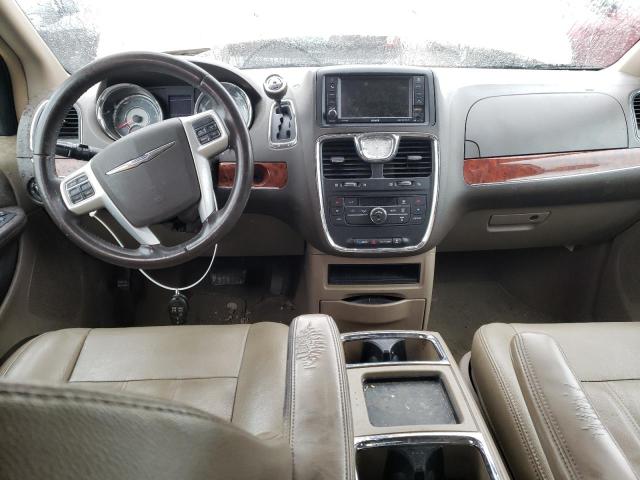 2C4RC1BG8FR742398 - 2015 CHRYSLER TOWN & COU TOURING WHITE photo 8