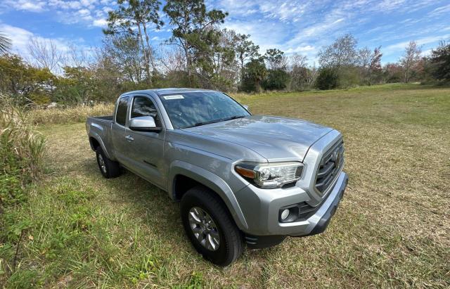 5TFRX5GN2JX120263 - 2018 TOYOTA TACOMA ACCESS CAB SILVER photo 1