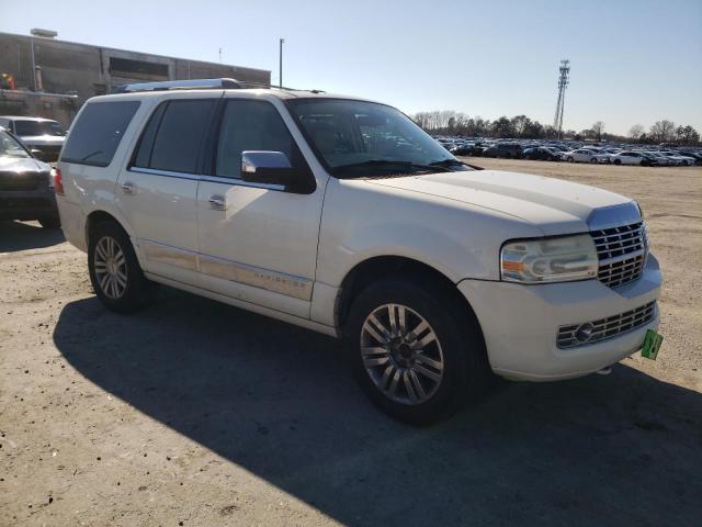 5LMFU28527LJ04419 - 2007 LINCOLN NAVIGATOR 白色 照片 4
