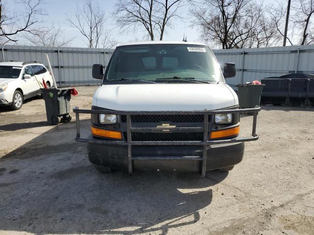 1GNSHBF42B1125433 - 2011 CHEVROLET EXPRESS G1 LS WHITE photo 5