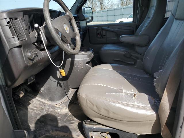 1GNSHBF42B1125433 - 2011 CHEVROLET EXPRESS G1 LS WHITE photo 7