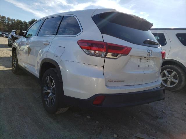 5TDBZRFHXKS711530 - 2019 TOYOTA HIGHLANDER LE WHITE photo 2