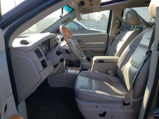 1A8HW58207F576028 - 2007 CHRYSLER ASPEN LIMITED BROWN photo 7