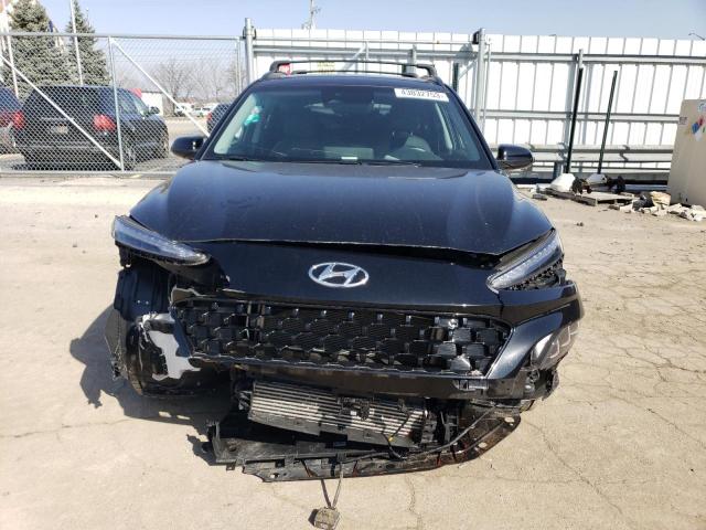 KM8K5CA34NU836460 - 2022 HYUNDAI KONA LIMITED BLACK photo 5