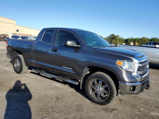 5TFRM5F18EX076475 - 2014 TOYOTA TUNDRA DOUBLE CAB SR/SR5 GRAY photo 4