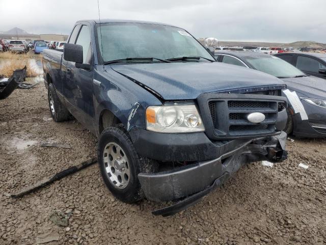 1FTRF12256NB22973 - 2006 FORD F150 BLUE photo 4