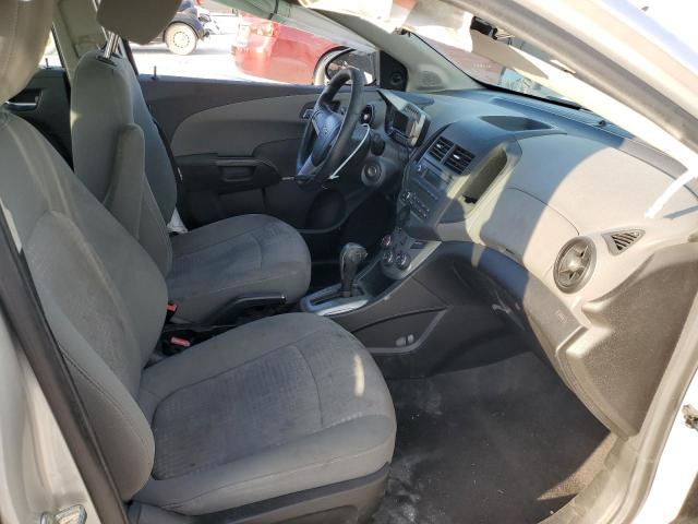 1G1JA6SH4D4174023 - 2013 CHEVROLET SONIC LS ვერცხლისფერი ფოტო 7