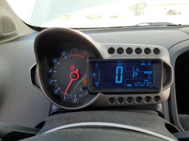 1G1JA6SH4D4174023 - 2013 CHEVROLET SONIC LS ვერცხლისფერი ფოტო 9