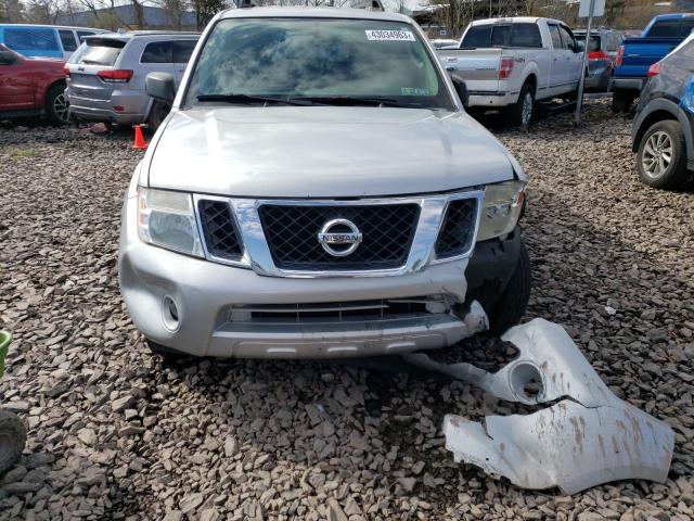 5N1AR1NB8AC607835 - 2010 NISSAN PATHFINDER S 银色 照片 5