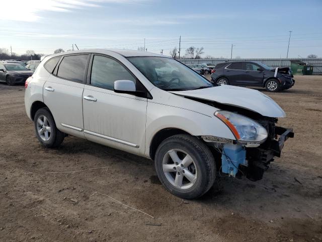 JN8AS5MV6DW665896 - 2013 NISSAN ROGUE S WHITE photo 4