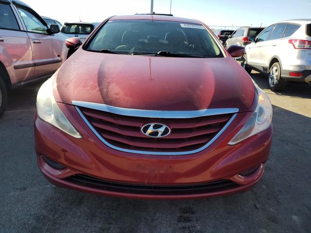 5NPEB4AC9BH014906 - 2011 HYUNDAI SONATA GLS MAROON photo 5