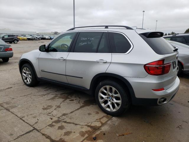 5UXZV4C50D0G54060 - 2013 BMW X5 XDRIVE35I SILVER photo 2