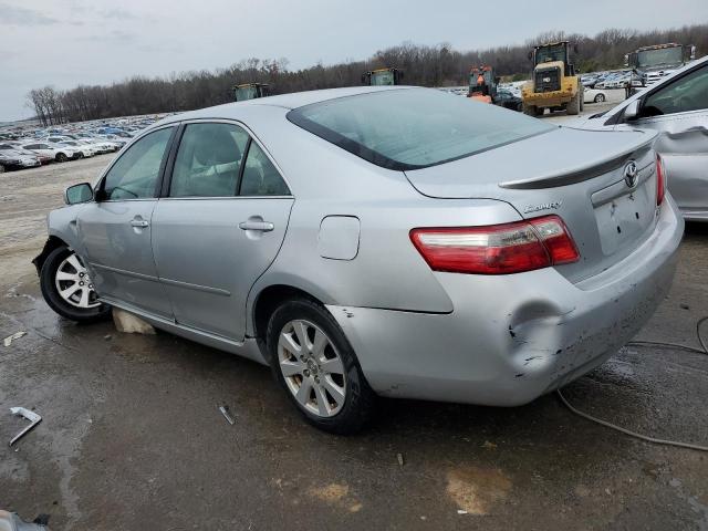 4T1BE46KX7U137892 - 2007 TOYOTA CAMRY CE SILVER photo 2