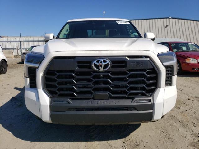 5TFLA5AA6NX007869 - 2022 TOYOTA TUNDRA DOUBLE CAB SR WHITE photo 5