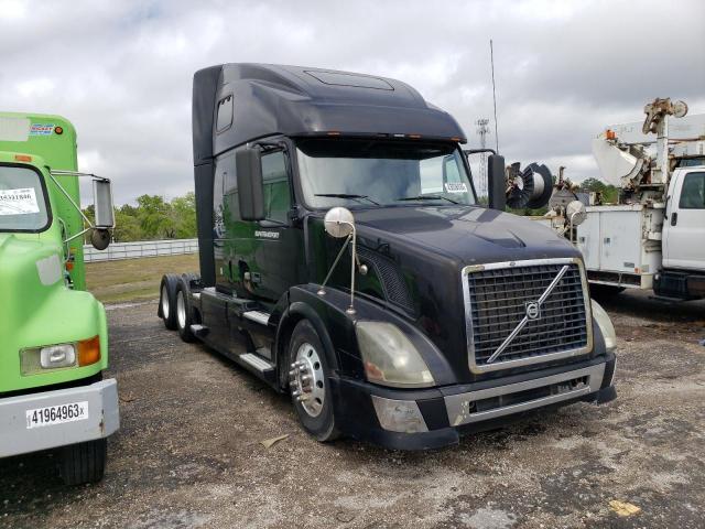 4V4NC9TG08N265210 - 2008 VOLVO VN VNL BLACK photo 1