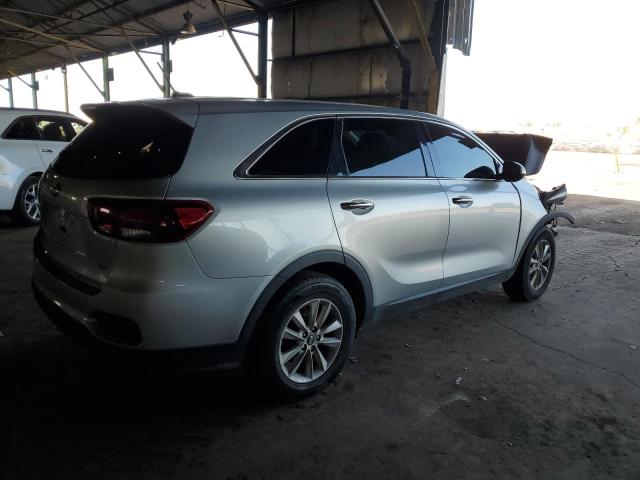 5XYPG4A38KG466914 - 2019 KIA SORENTO L SILVER photo 3