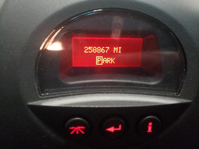 2G2WP522051340119 - 2005 PONTIAC GRAND PRIX 银色 照片 9