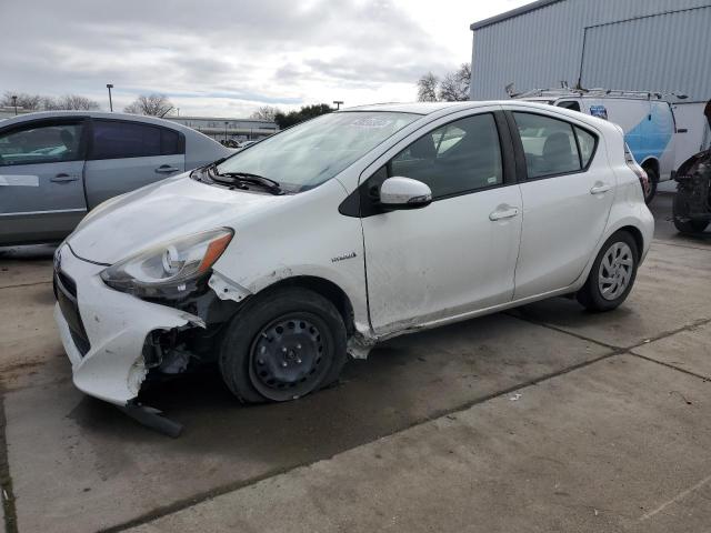 2016 TOYOTA PRIUS C, 