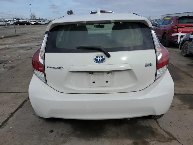 JTDKDTB39G1138582 - 2016 TOYOTA PRIUS C WHITE photo 6