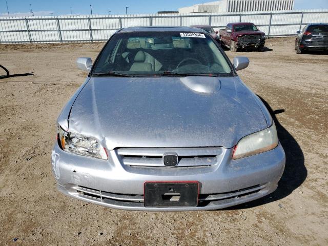 1HGCG16562A010886 - 2002 HONDA ACCORD EX SILVER photo 5