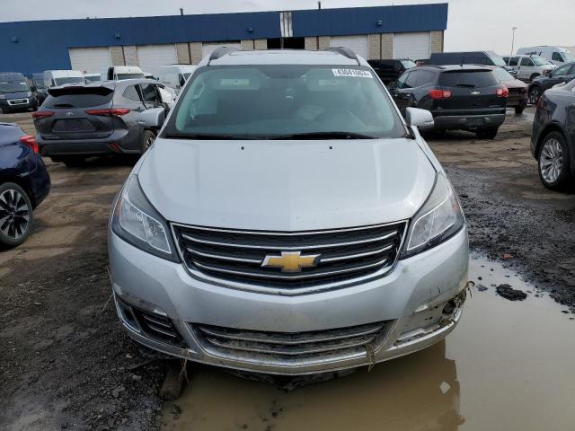 1GNKRLKD4DJ101775 - 2013 CHEVROLET TRAVERSE LTZ SILVER photo 5