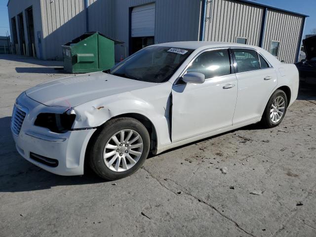 2C3CCAAG0EH260198 - 2014 CHRYSLER 300 WHITE photo 1