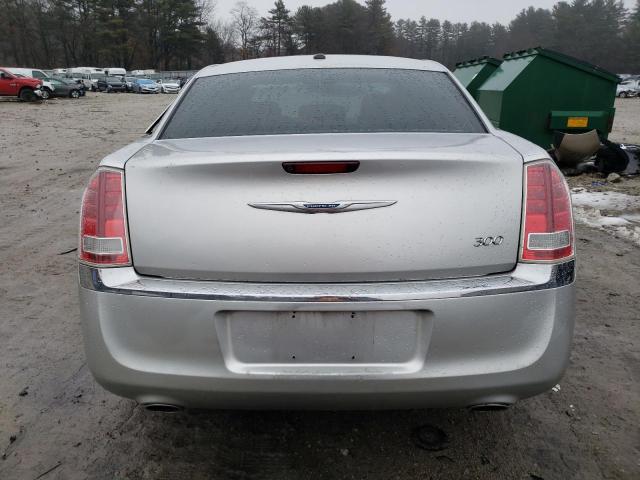 2C3CCACG3CH309839 - 2012 CHRYSLER 300 LIMITED SILVER photo 6