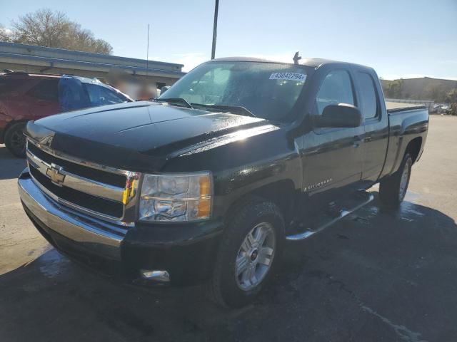 1GCEC19J38Z175137 - 2008 CHEVROLET SILVERADO C1500 BLACK photo 1