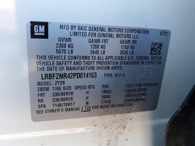 LRBFZNR42PD014163 - 2023 BUICK ENVISION ESSENCE WHITE photo 13