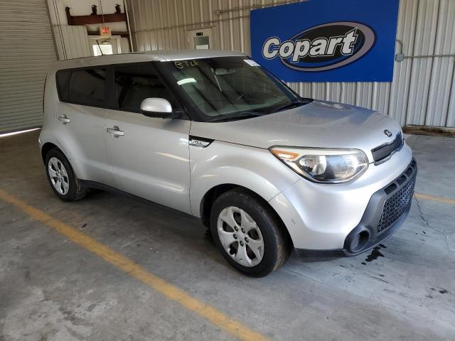 KNDJN2A28F7771324 - 2015 KIA SOUL SILVER photo 4