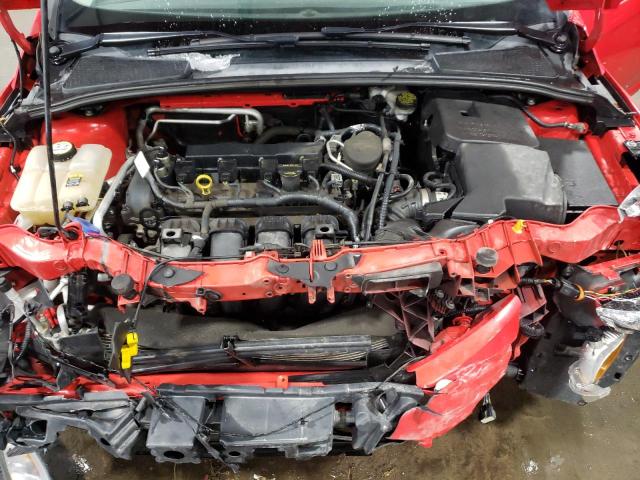 1FAHP3F20CL321327 - 2012 FORD FOCUS SE RED photo 11