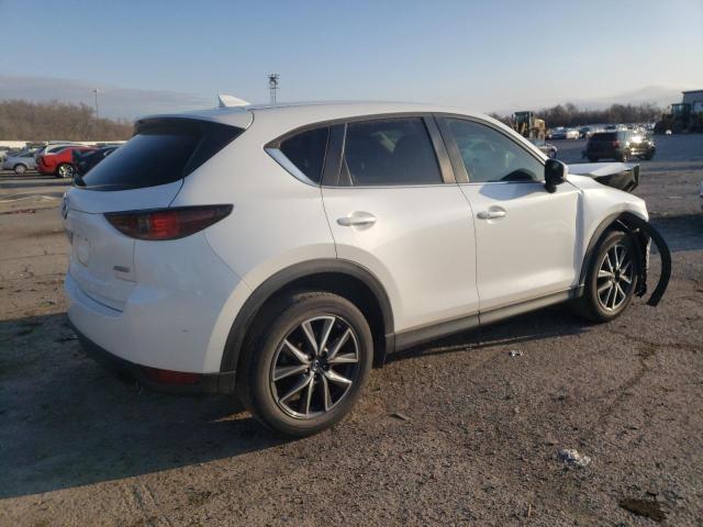 JM3KFACM2J1416162 - 2018 MAZDA CX-5 TOURING WHITE photo 3