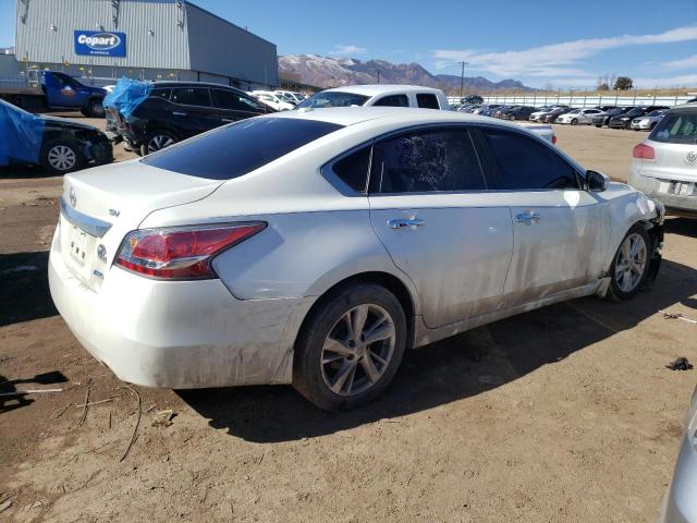 1N4AL3AP1EC422430 - 2014 NISSAN ALTIMA 2.5 WHITE photo 3