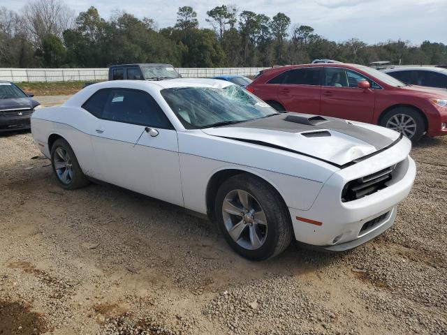 2C3CDZAG2FH775037 - 2015 DODGE CHALLENGER SXT WHITE photo 4