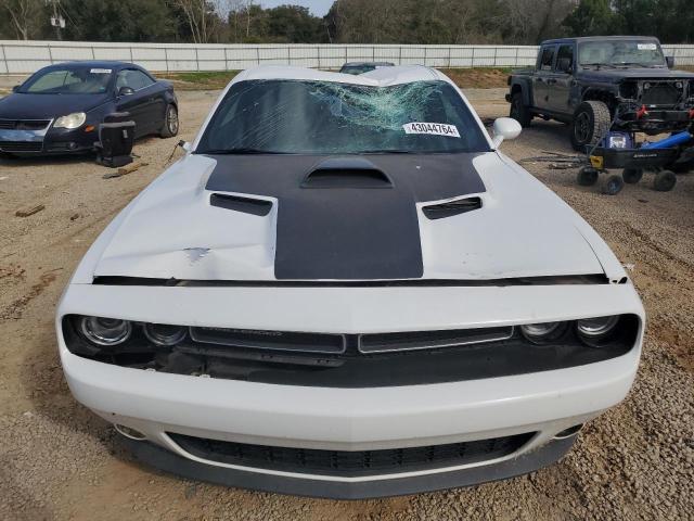 2C3CDZAG2FH775037 - 2015 DODGE CHALLENGER SXT WHITE photo 5