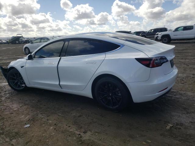 5YJ3E1EB7LF712624 - 2020 TESLA MODEL 3 WHITE photo 2