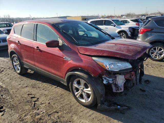 1FMCU9G96FUB38424 - 2015 FORD ESCAPE SE RED photo 4