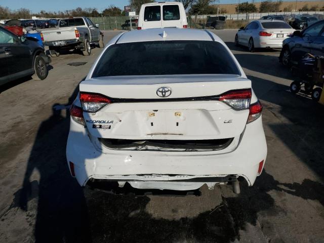 5YFEPMAE2MP153929 - 2021 TOYOTA COROLLA LE WHITE photo 6