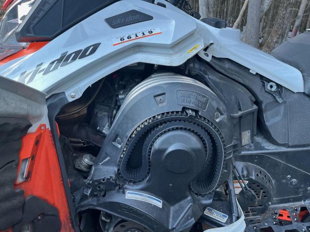 2BPSUGFDXFV00 - 2015 SKI DOO RENEGADE ORANGE photo 7