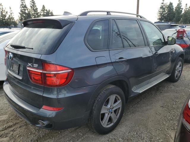 5UXZW0C59C0B88603 - 2012 BMW X5 XDRIVE35D BLUE photo 3