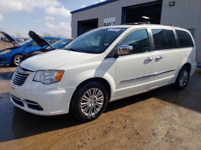 2C4RC1CG3DR572446 - 2013 CHRYSLER TOWN & COU TOURING L WHITE photo 1