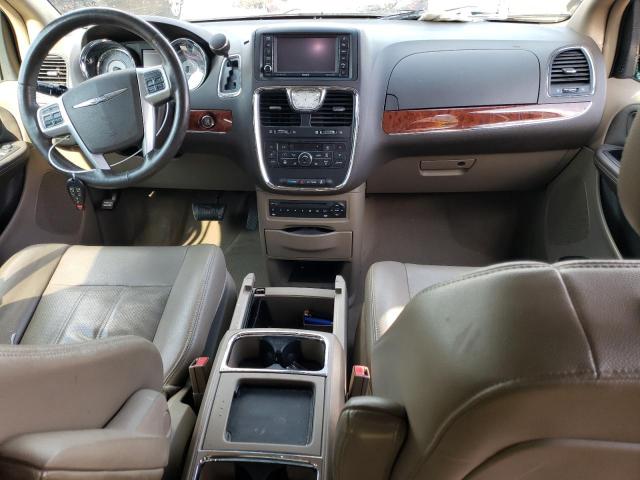 2C4RC1CG3DR572446 - 2013 CHRYSLER TOWN & COU TOURING L WHITE photo 8