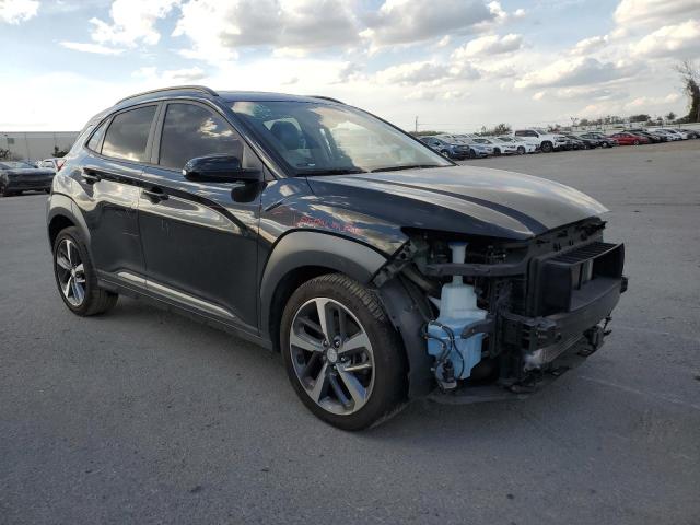 KM8K5CA55LU497772 - 2020 HYUNDAI KONA ULTIMATE BLACK photo 4