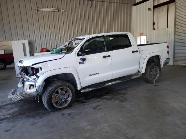 5TFDW5F15GX568226 - 2016 TOYOTA TUNDRA CREWMAX SR5 WHITE photo 1