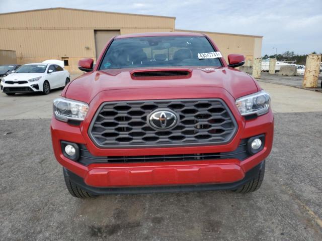 3TMBZ5DN5NM035316 - 2022 TOYOTA TACOMA DOUBLE CAB RED photo 5