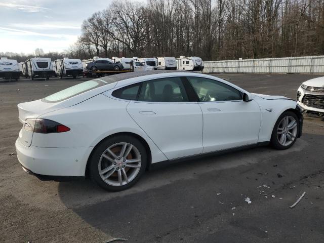 5YJSA1E27GF129516 - 2016 TESLA MODEL S WHITE photo 3