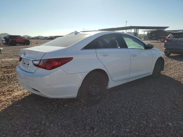 5NPEB4AC6BH162849 - 2011 HYUNDAI SONATA GLS WHITE photo 3