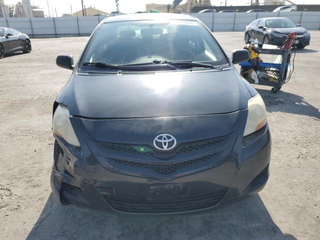 JTDBT923484012295 - 2008 TOYOTA YARIS BLACK photo 5