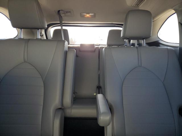 5TDGZRAH5LS511914 - 2020 TOYOTA HIGHLANDER XLE 白色 照片 10